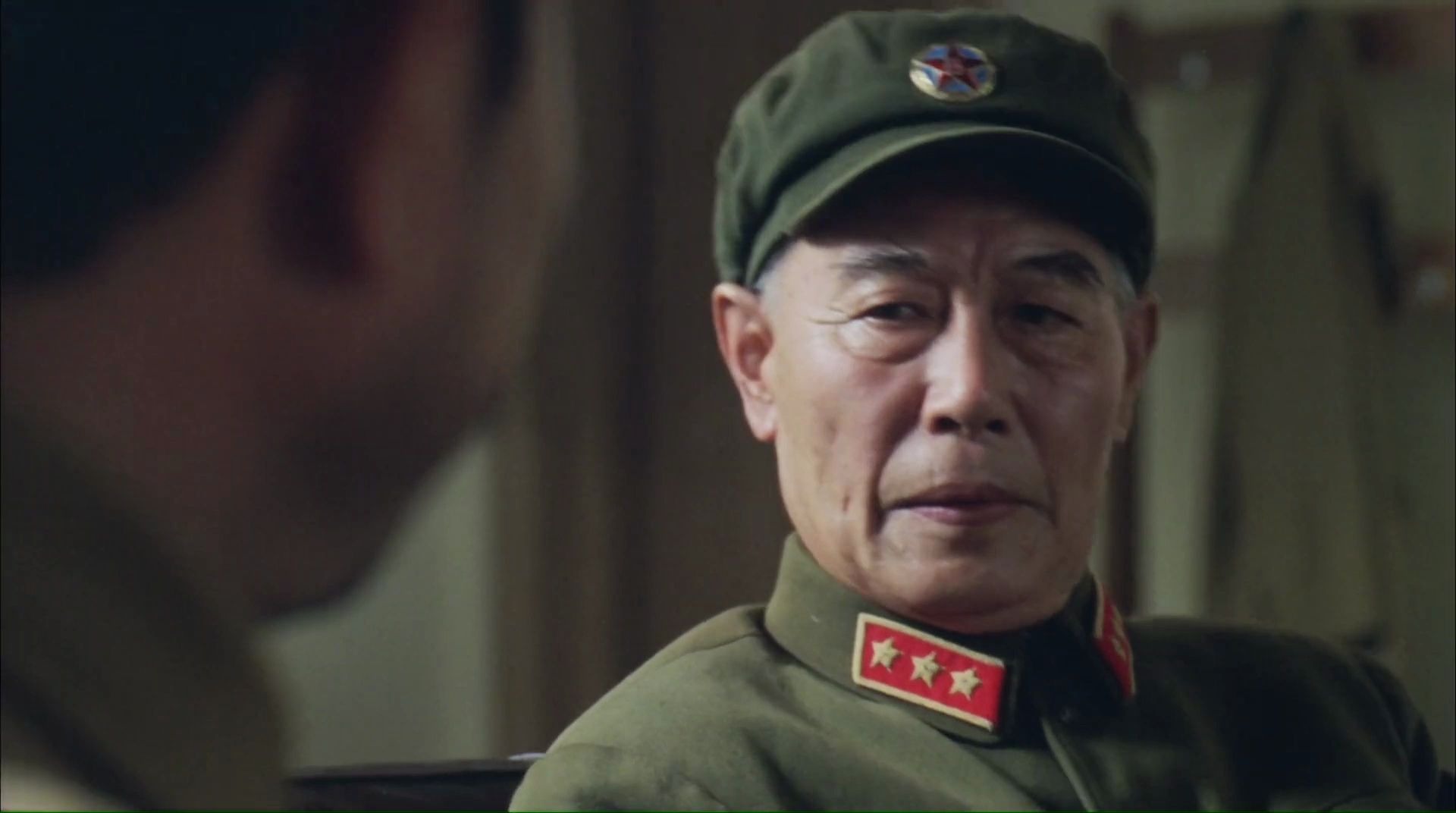 《横空出世》一部中国能不应遗忘的历史,革命先烈的牺牲铸就我们现在