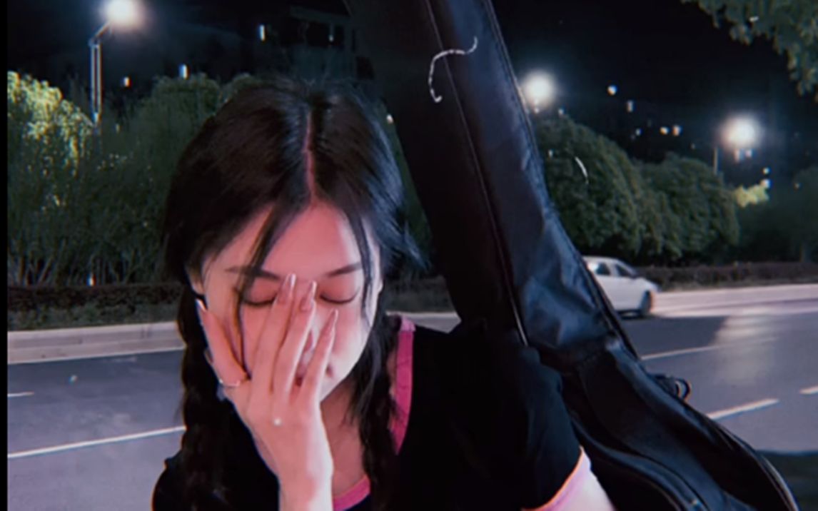 我们又不熟你叫我辣妹就可以了