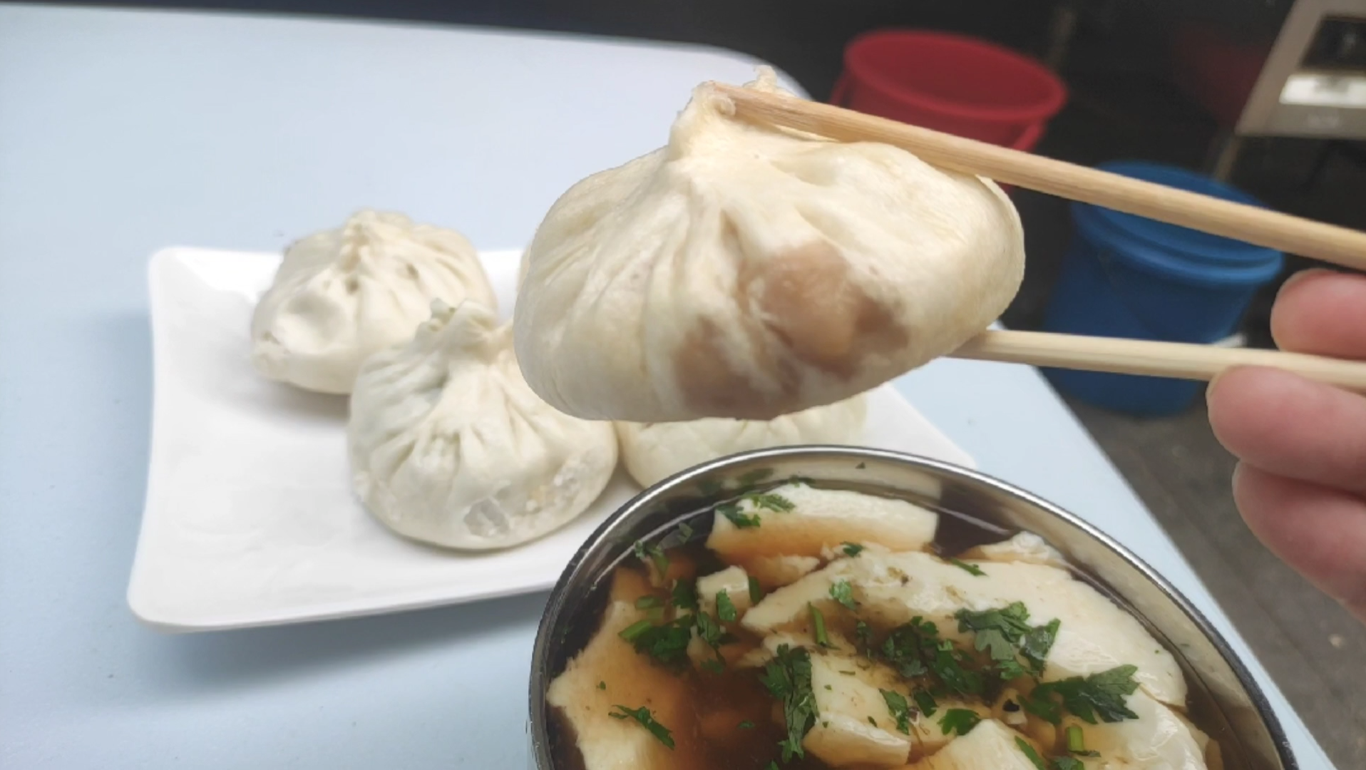 山东淄博,5个包子一个豆腐脑儿10块