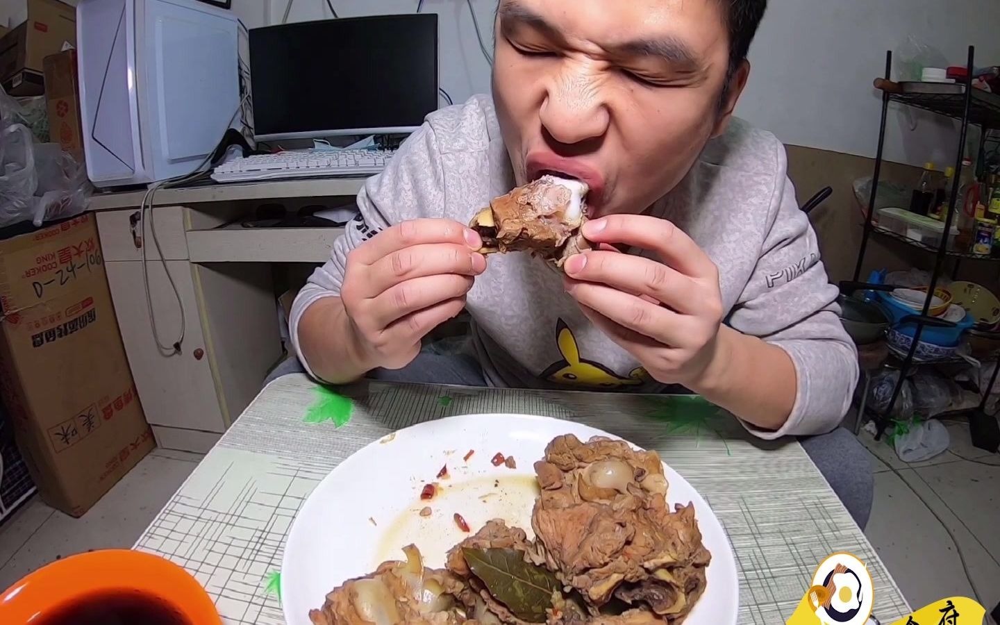 90元买点猪棒骨,酱香麻辣卤棒骨,大口啃着大骨头就是香_哔哩哔哩 (゜