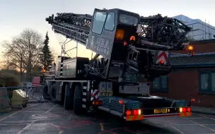 Descargar video: 利勃海尔 Liebherr MK88 PLUS 移动塔吊起重机作业过程