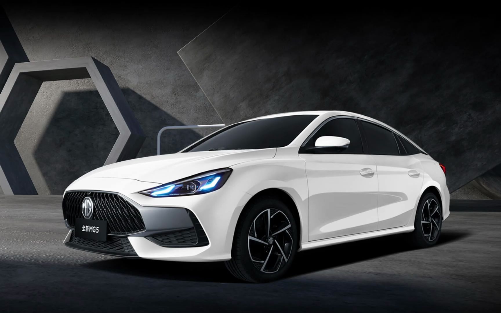 全新名爵m5潮流轿跑-超越你的想象