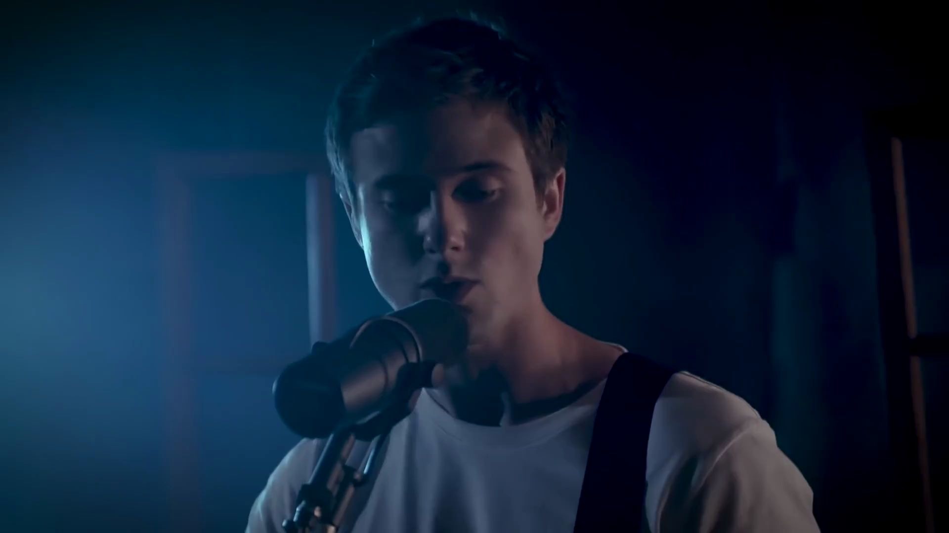 oh my god - alec benjamin (the tonight show at home edition)