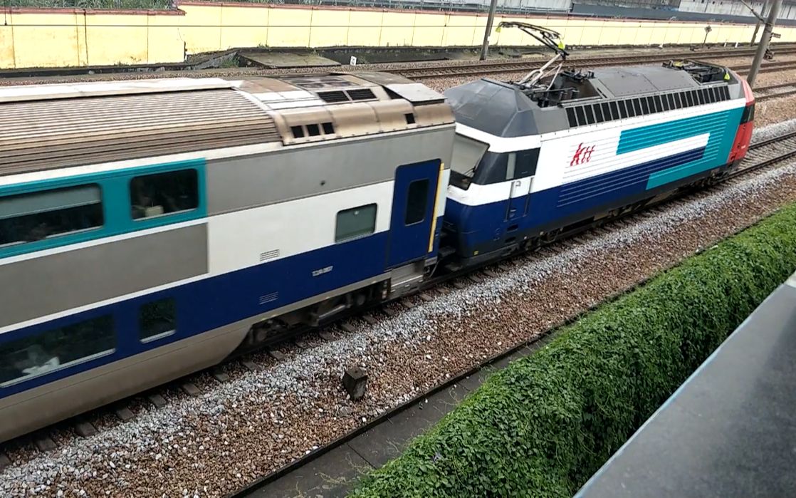 草埔俯瞰港铁ktt高速通过!_哔哩哔哩_bilibili