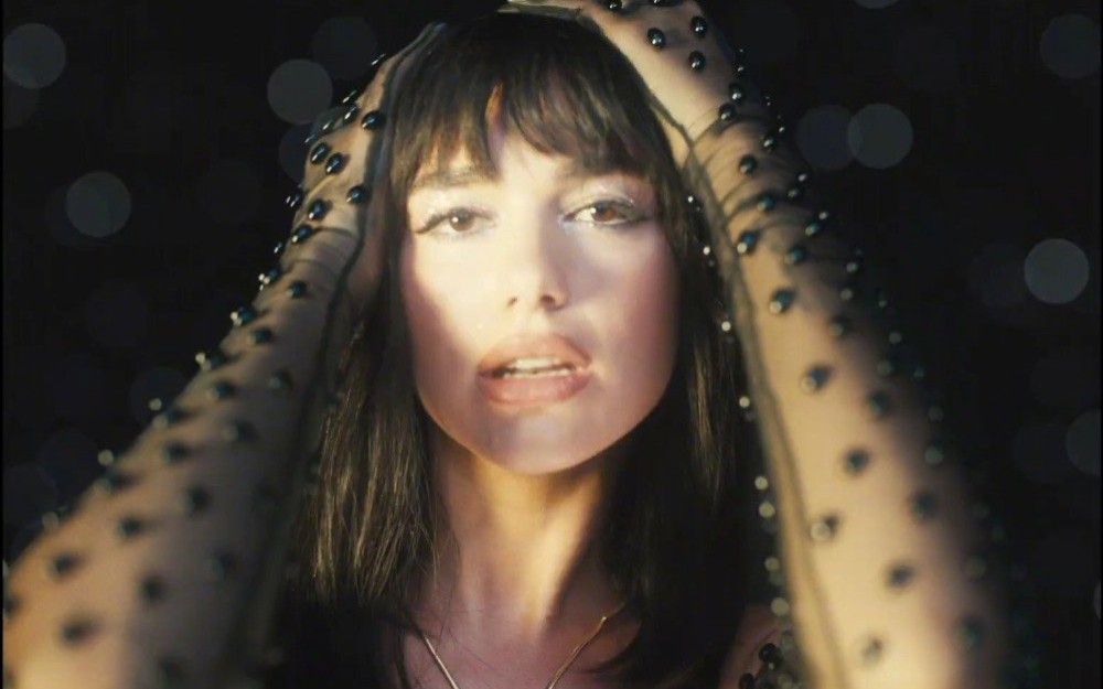 【dua lipa】啪姐联手dababy混音新单《levitating》mv首播