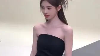 没想到这是黑粉镜头下的鞠婧祎