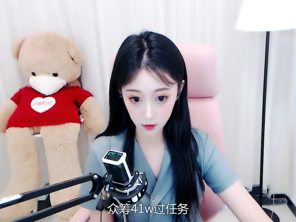 [图]网红小姐姐唱《贝多芬的忧伤》，人美还唱那么好听！