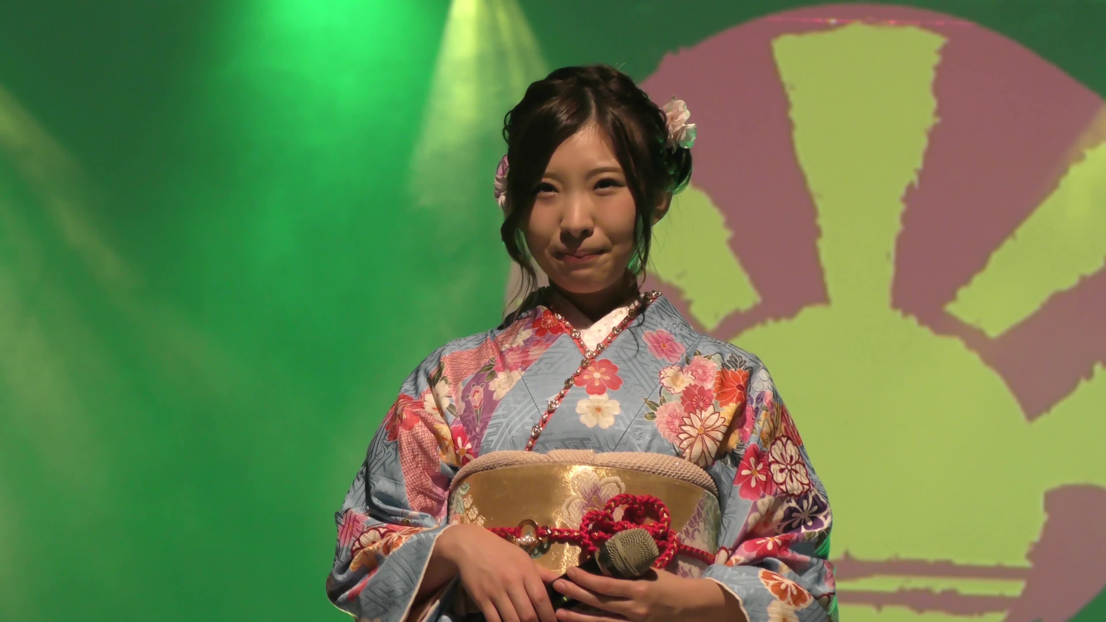 ヘビーローテーション enka ver. (live à japan expo sud 2017)