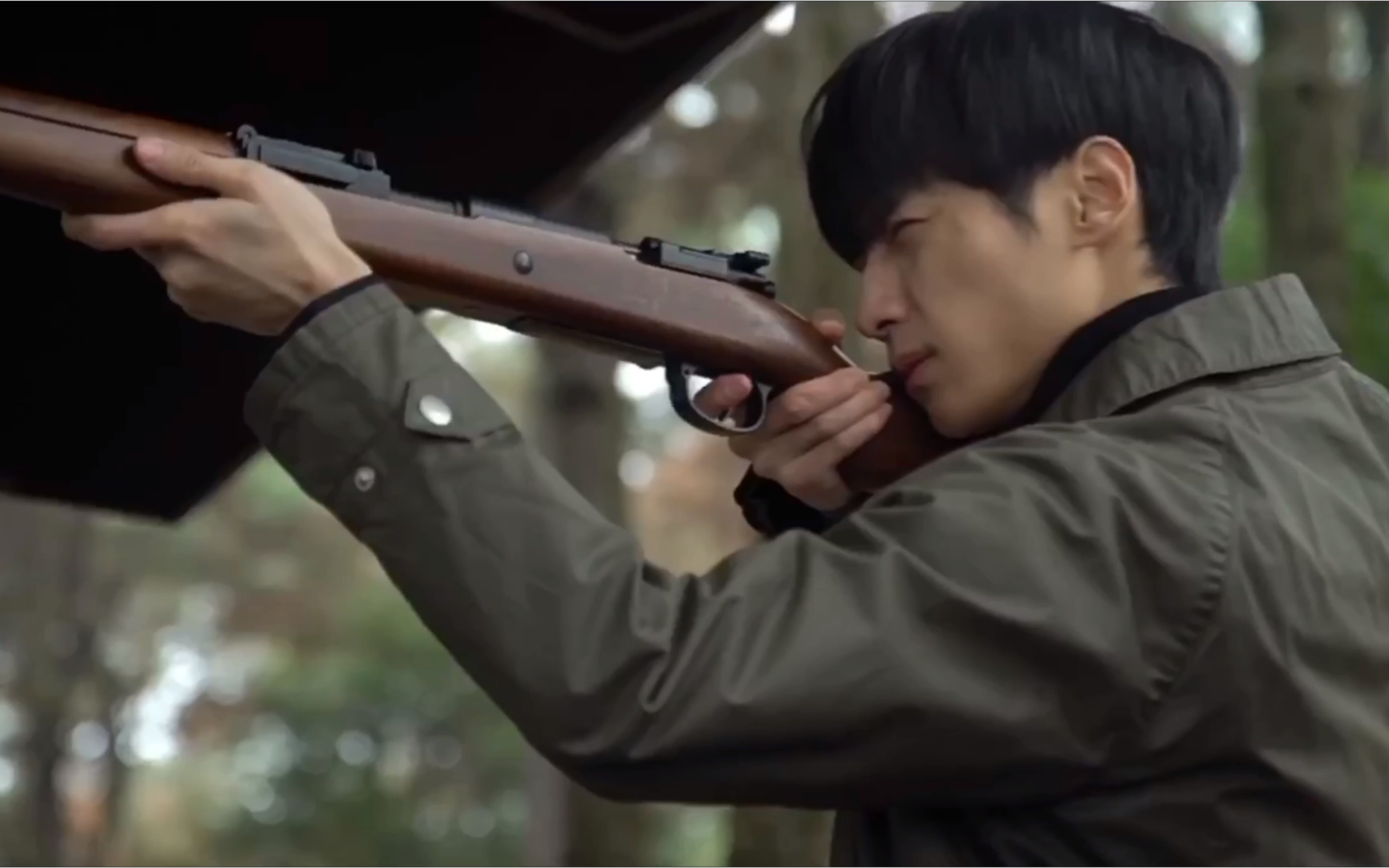 罗云熙|《掮客》杀青特辑|周小山cut_哔哩哔哩_bilibili