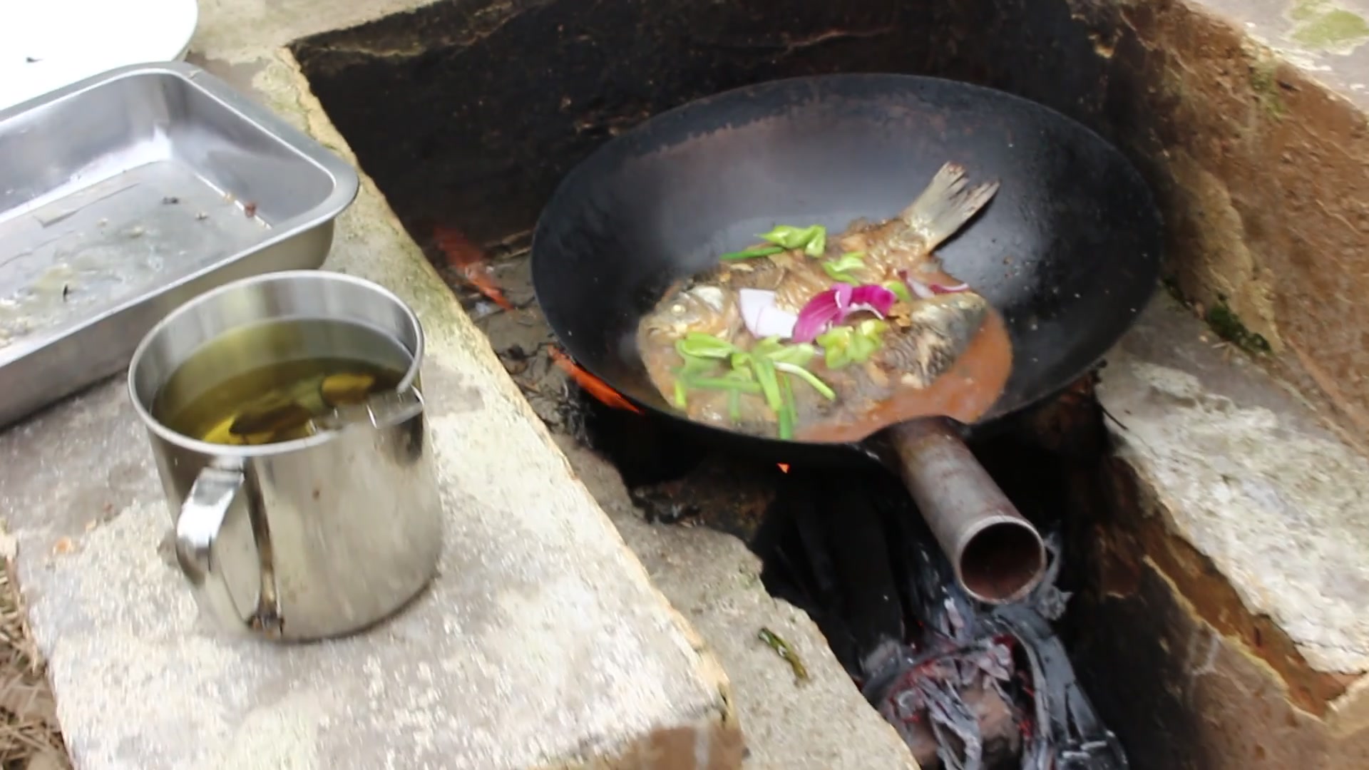 乡村踏青野炊,土灶做饭,在谷堆乡创空间