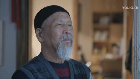 残云新雨 猫冬 老人的孙子带着女朋友走了 顿时心里空唠唠的 有时间还是多陪陪老人 哔哩哔哩