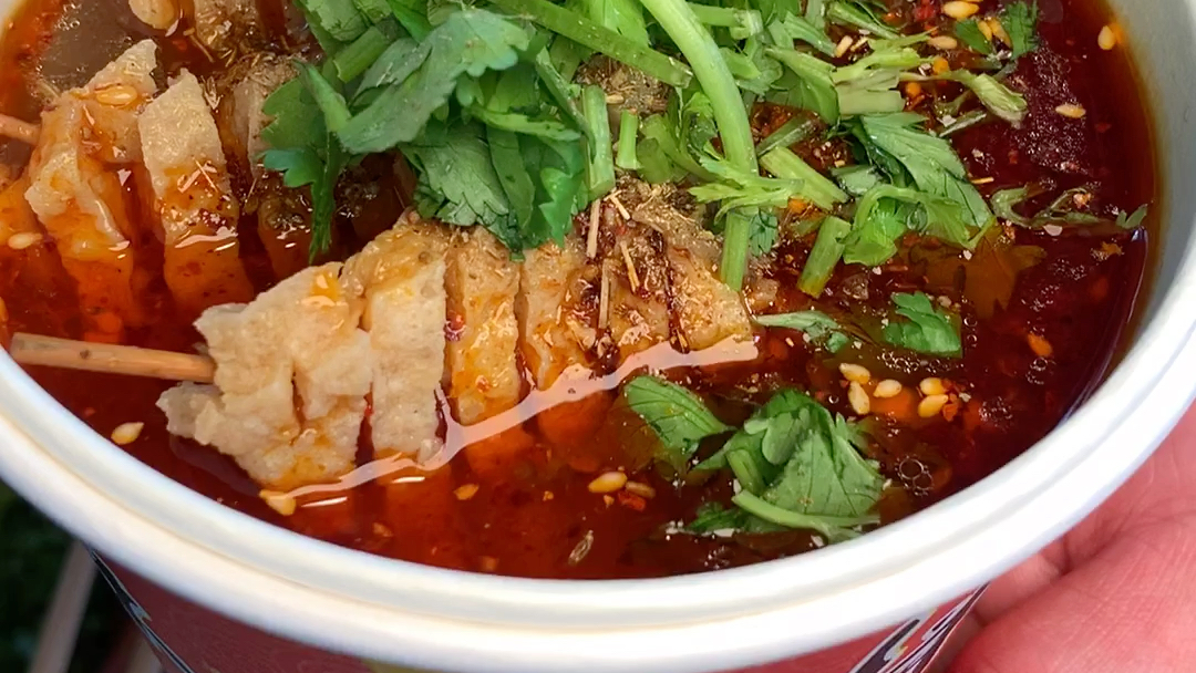 鸡汁豆腐串去哪里学 哪里培训街头小吃