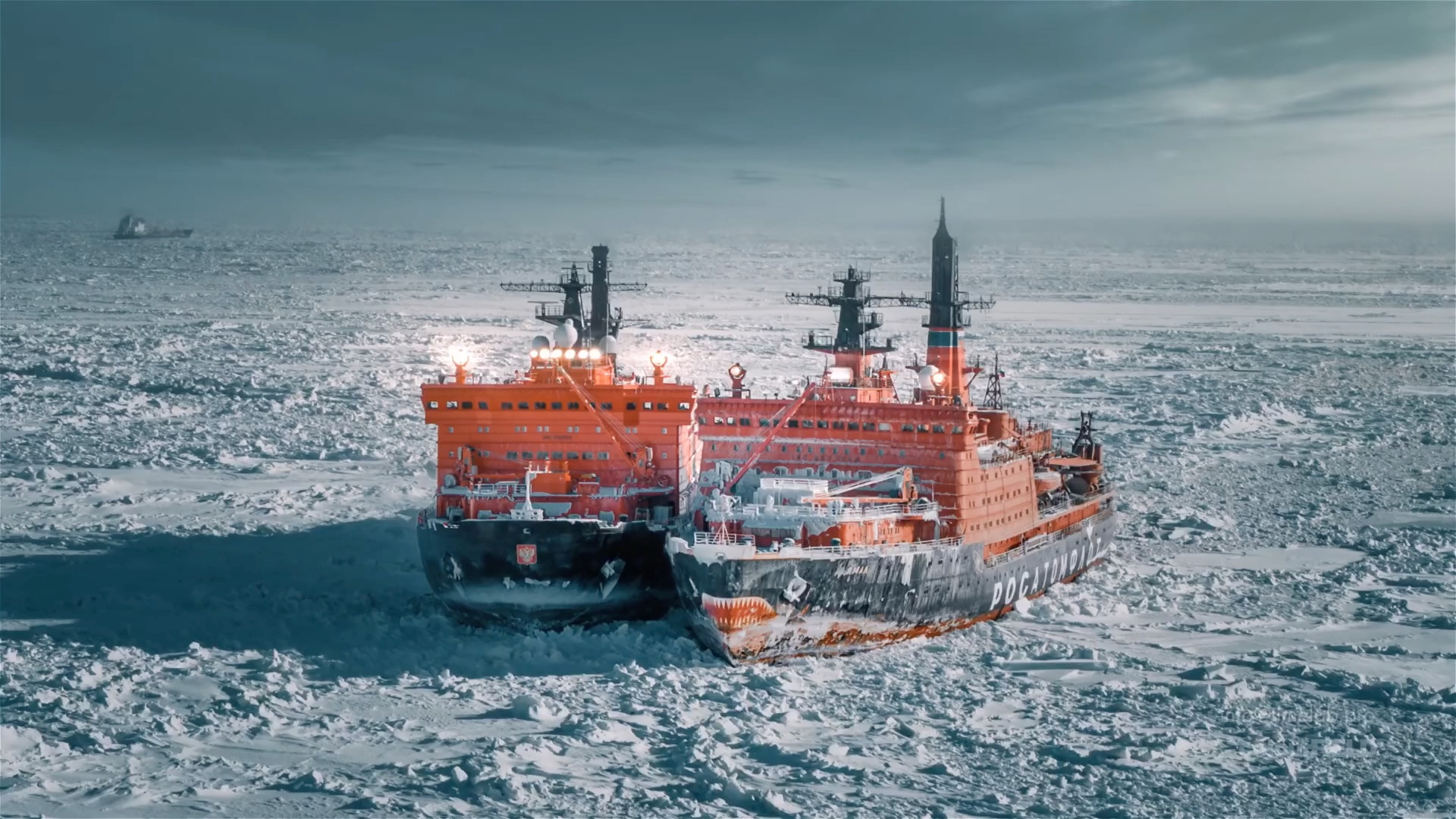 向所有一线救护人员致敬!50年胜利号核动力破冰船救援