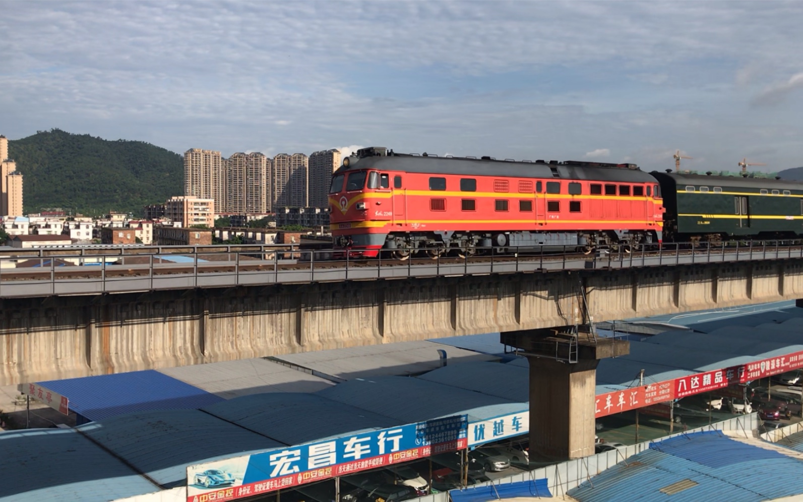 【广茂线火车视频】k231次列车通过肇庆西江大桥_哔哩哔哩 (゜-゜)つ