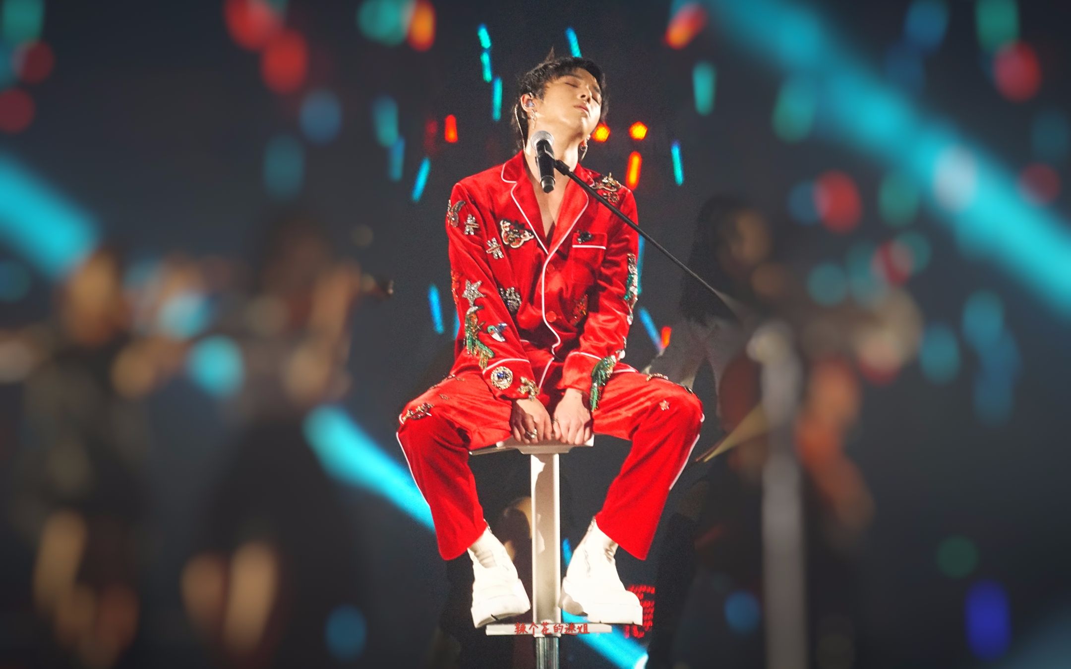 令人难忘的乐队solo现场华晨宇letyougo2017演唱会live改编版