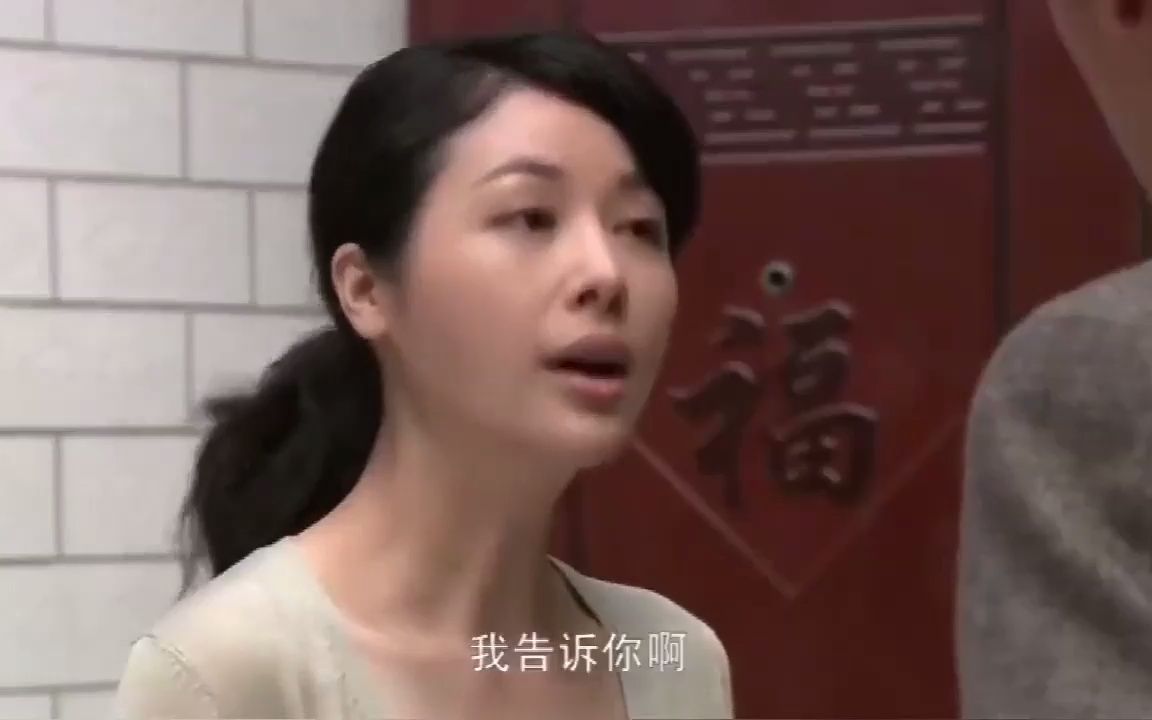 [图]乡里：贤妻不知引狼入室，把性感裙子借给农村妹，丈夫挪不开眼了