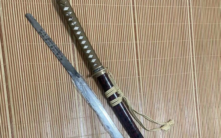 卫隐刀剑逆刃刀简单展示