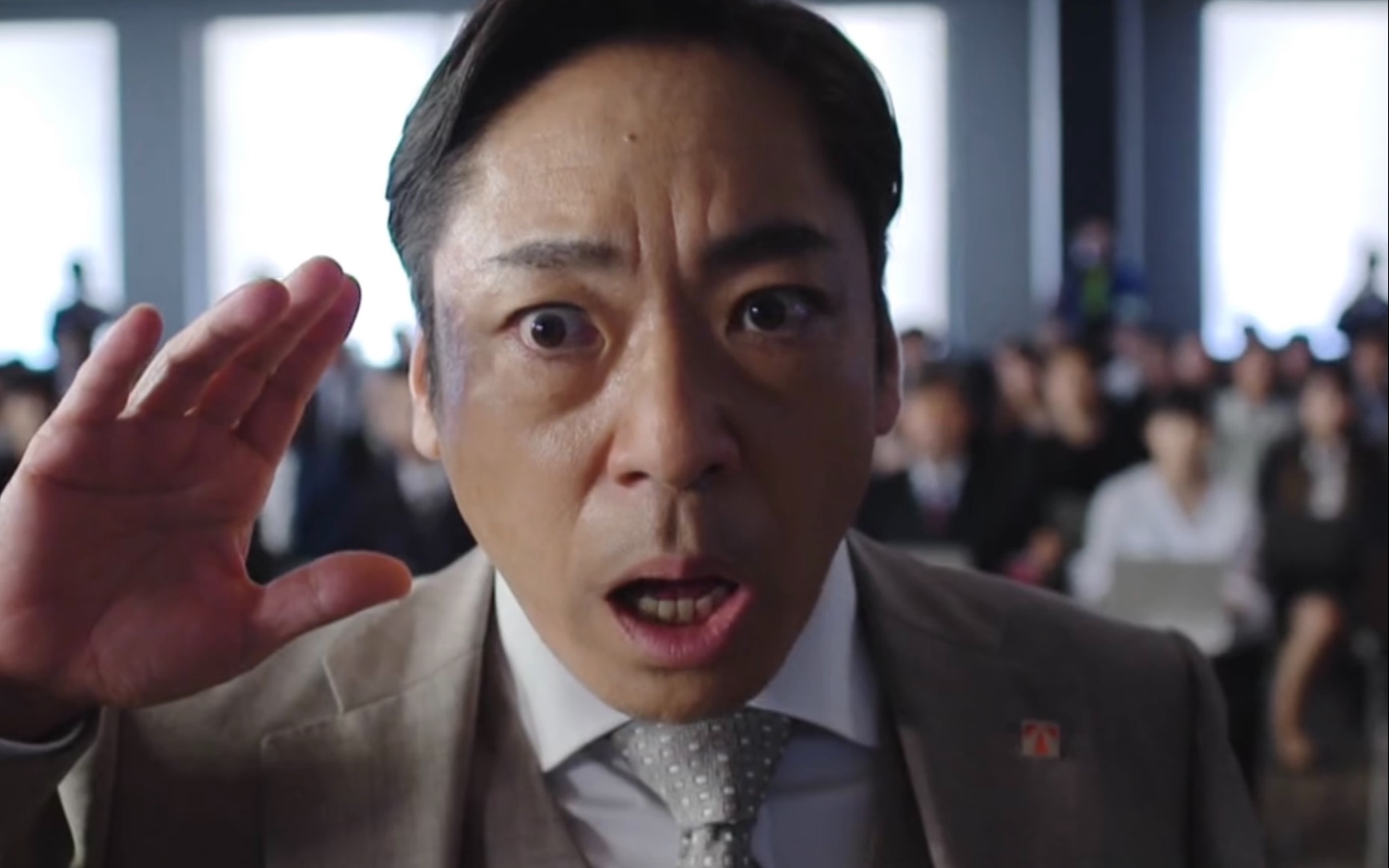 半泽直树2耳背现场,箕部三次耳背与大和田模仿秀,爆笑现场