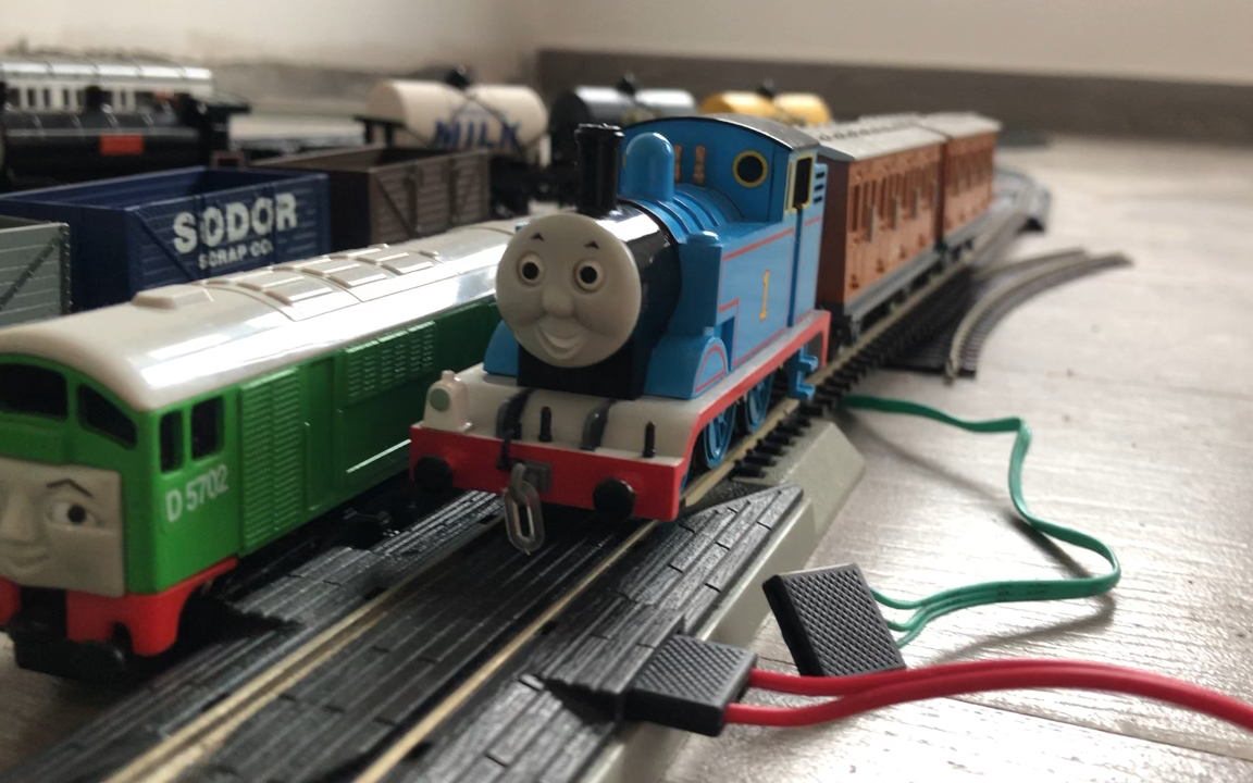 百万城托马斯跑车