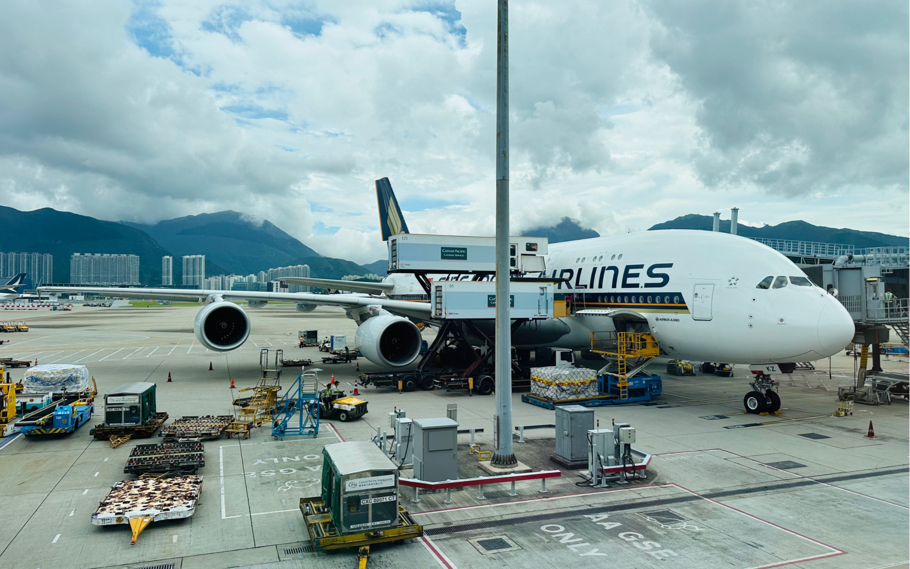 【世界上最大的客机】新加坡航空sq893 香港国际机场-新加坡樟宜国际