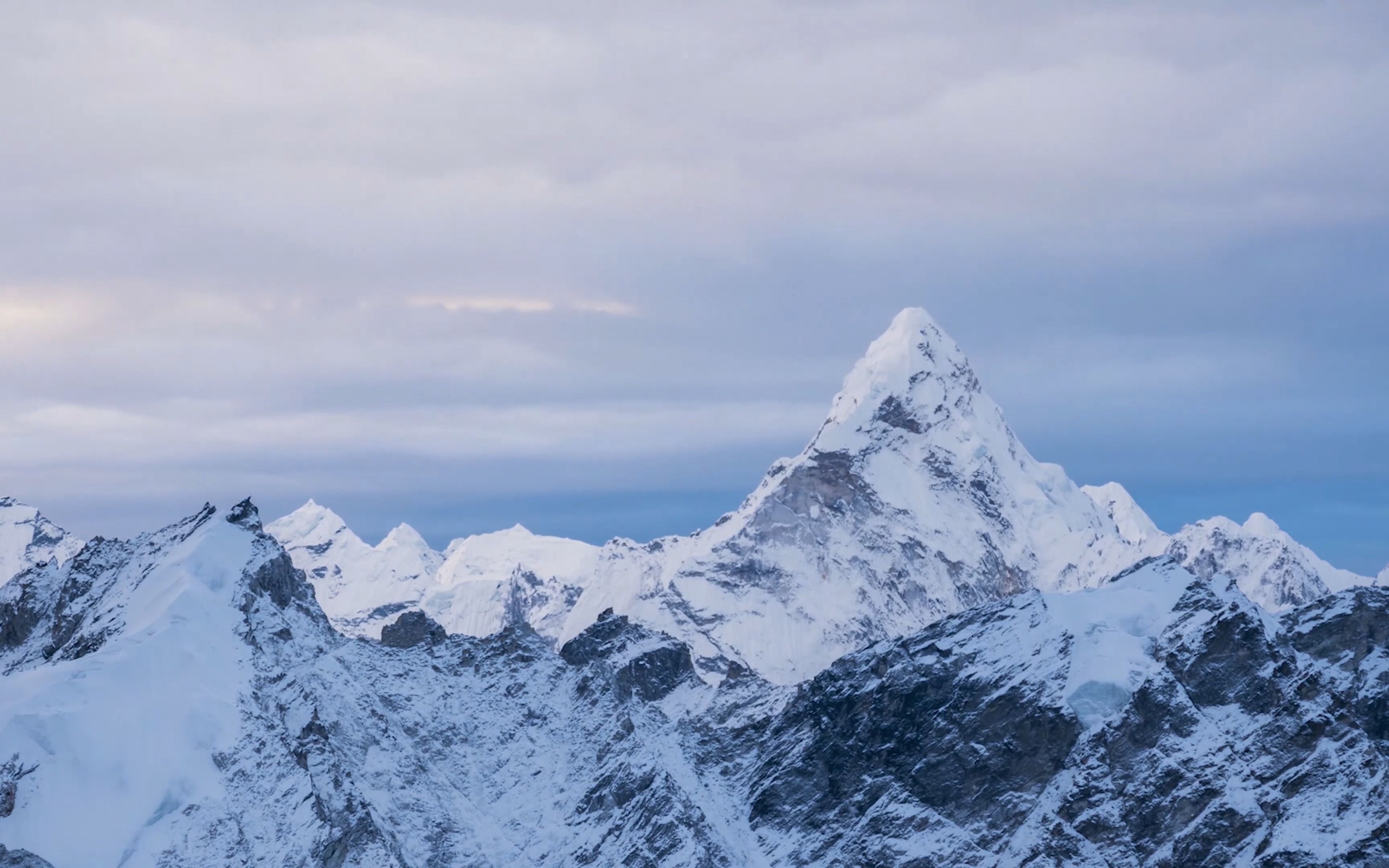 雪山和远方,永不落定的尘埃