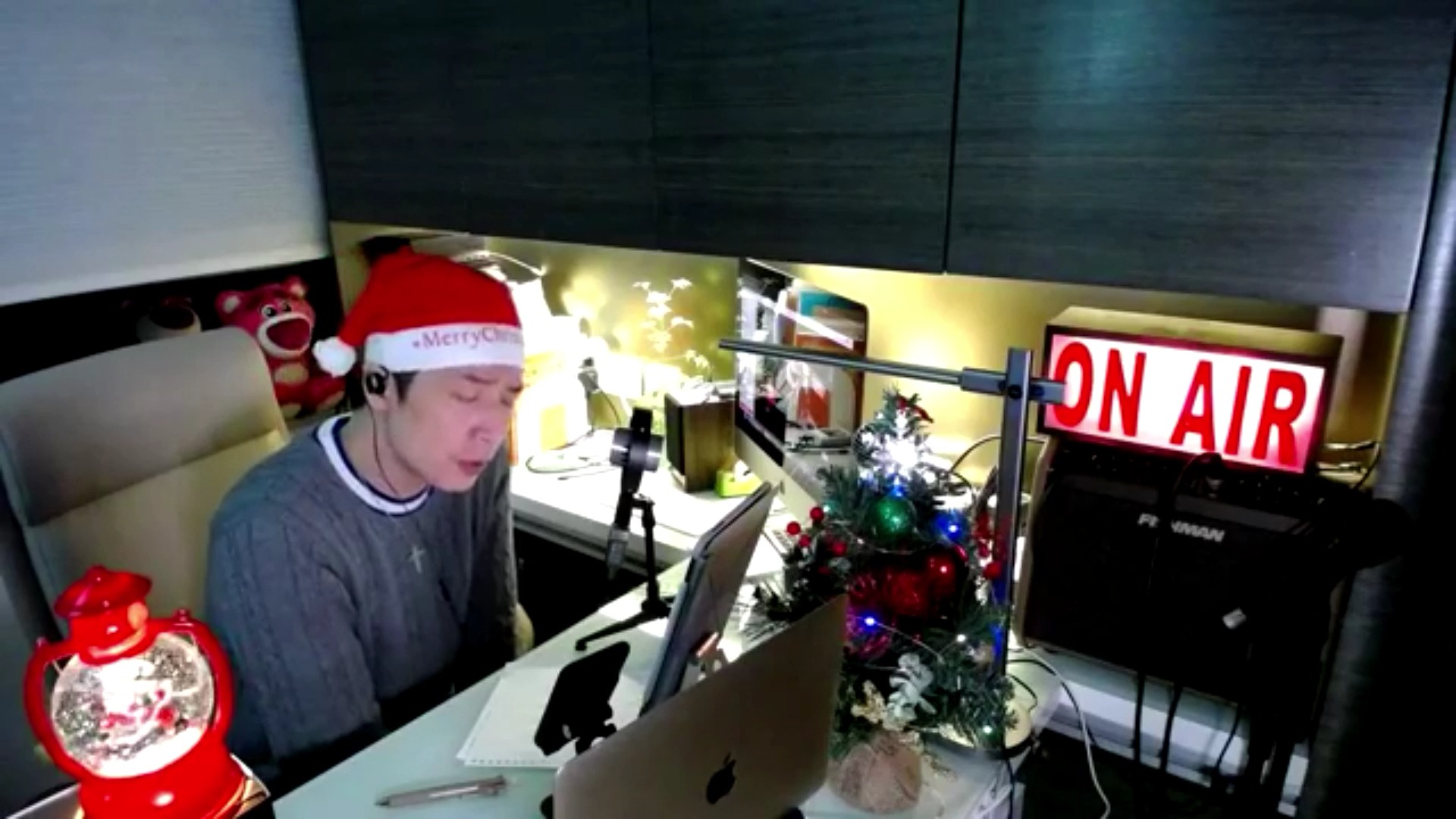 fm1026小馬直播電台 马浚伟唱《 you must love me》