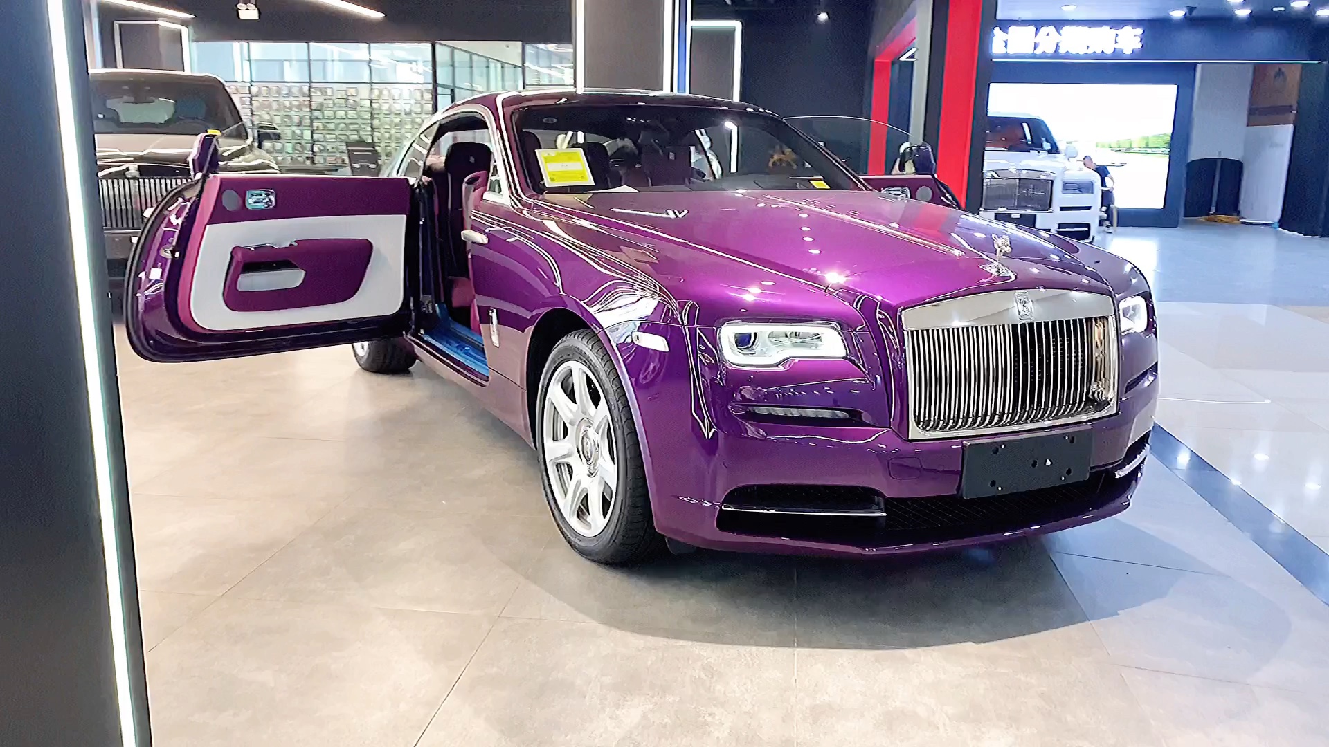 劳斯莱斯魅影(暮光紫)优雅的女神_哔哩哔哩_bilibili