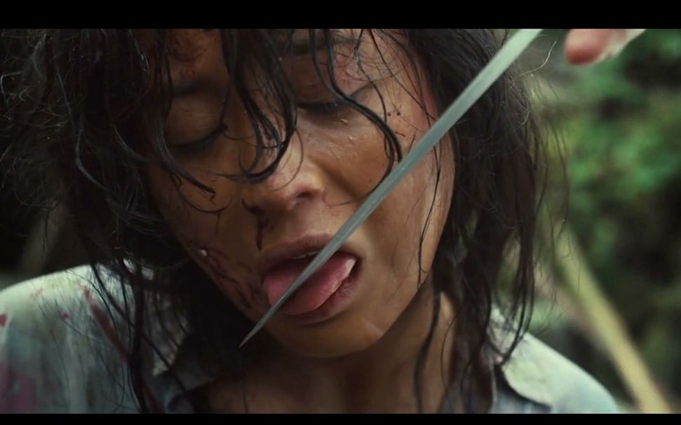 一个女人一把镰刀血洗正个小岛,韩国高分电影《金福南杀人事件》第二