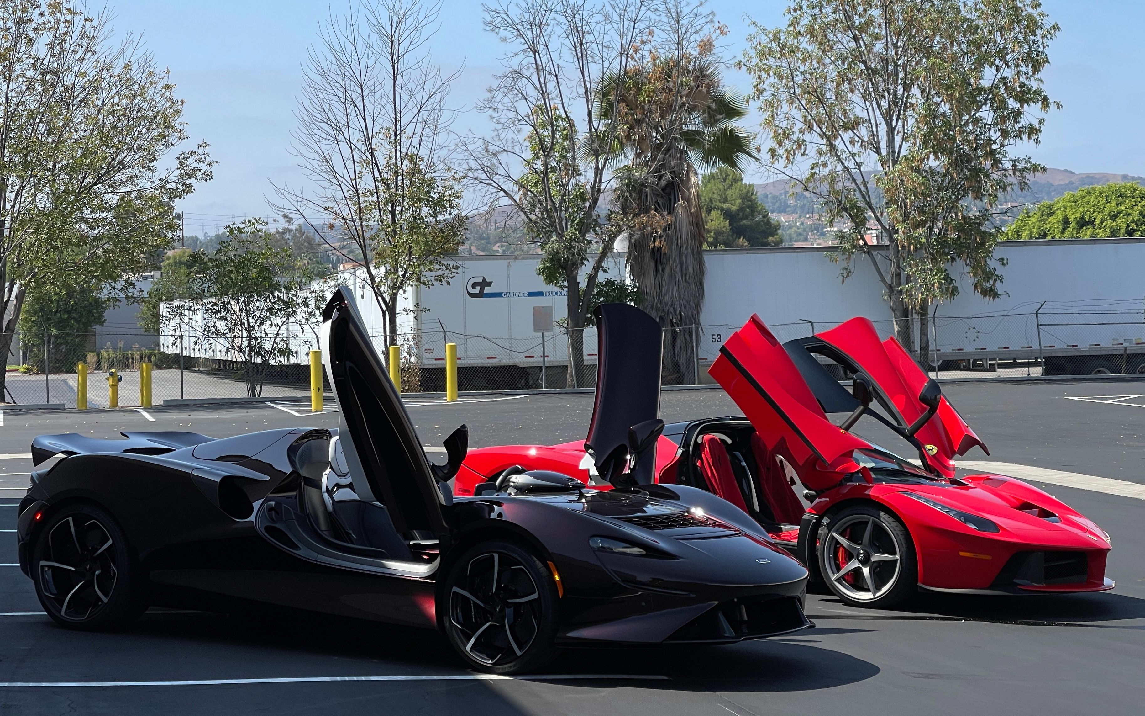 【全网首发】开着来自未来的迈凯轮神车elva去参加圆石滩车展