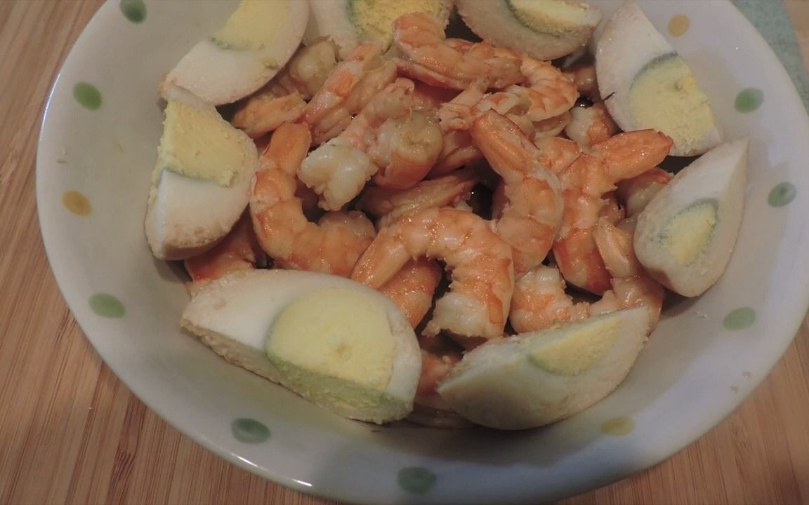 【凉拌虾】凉拌虾Shrimp Salad只要煮一煮拌一拌就可以了.没有任何虾的腥味.非常好吃!哔哩哔哩bilibili