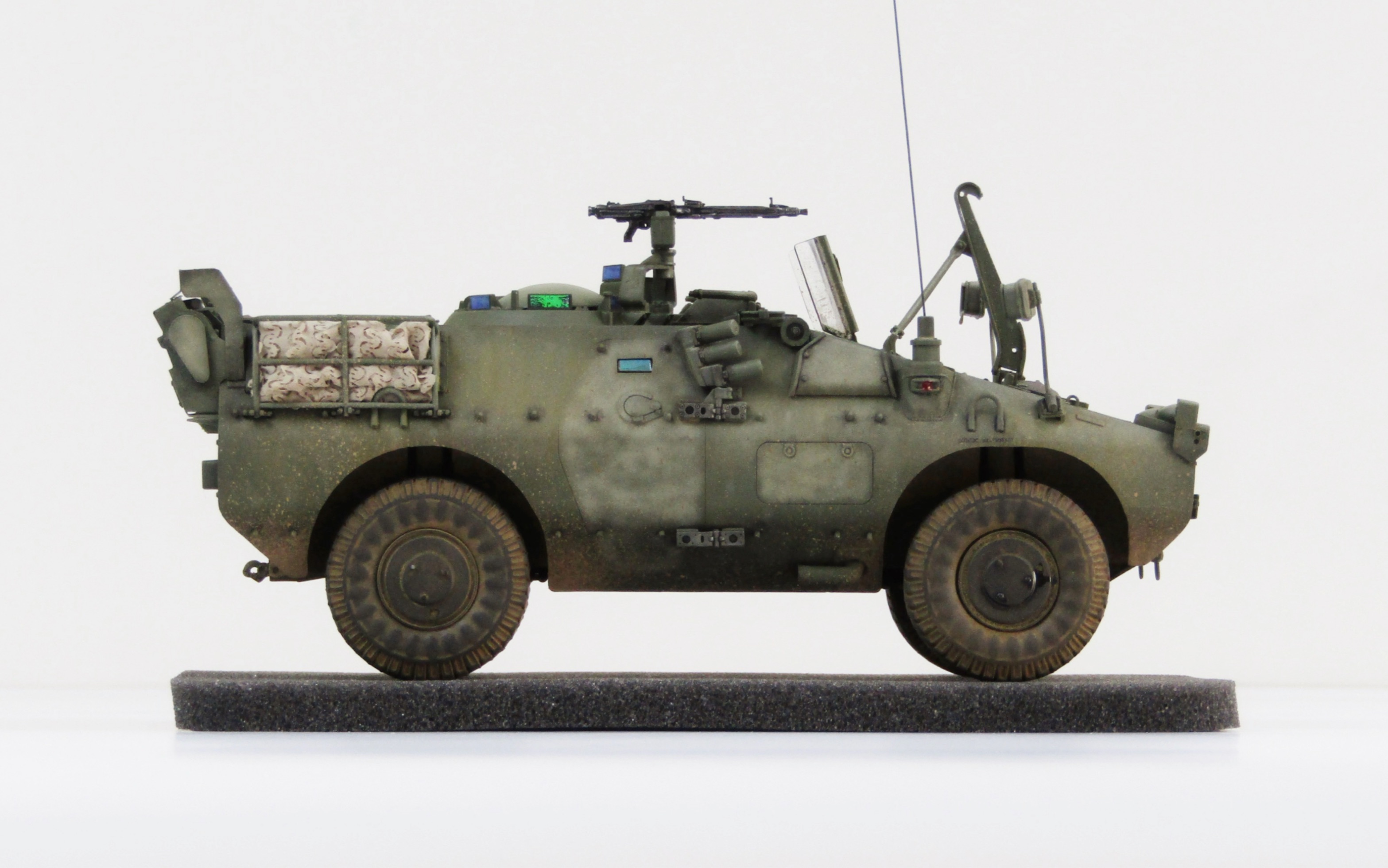 小号手 1/35 意大利puma轮式装甲车(制作vlog)