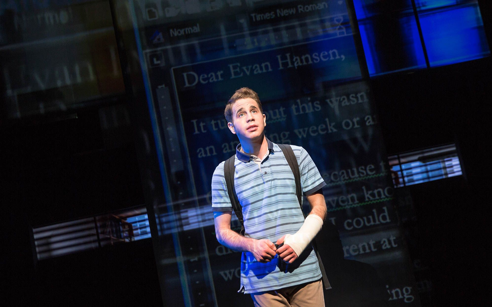 【comagic】"dear evan hansen"卡司在2017托尼奖上表演waving