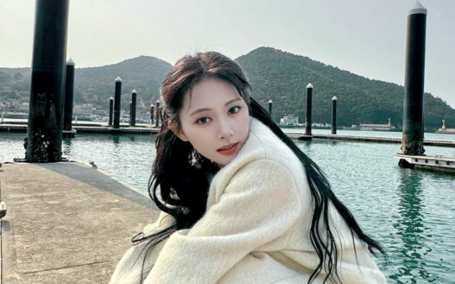 【周子瑜】ins更新"我那出国留学的初恋女友"