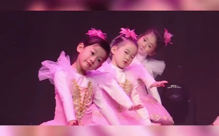 [图]少儿一等奖舞蹈《最美的光》舞蹈节目 幼儿园舞蹈 少儿培训 舞蹈 幼儿园元旦舞蹈 幼儿舞蹈 零基础舞蹈 六一舞蹈国庆舞蹈节目