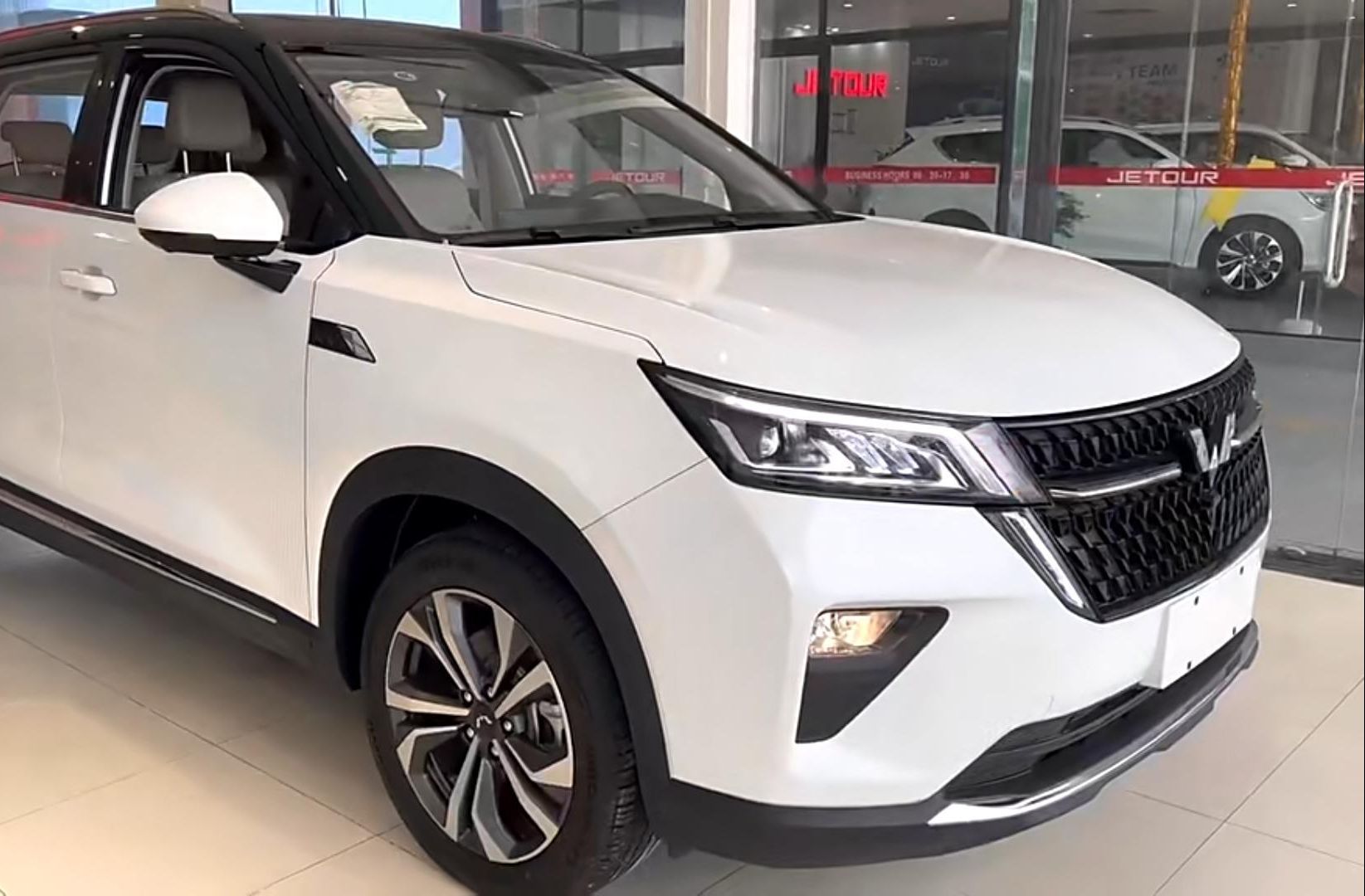 全新五菱星辰正式亮相!搭1.