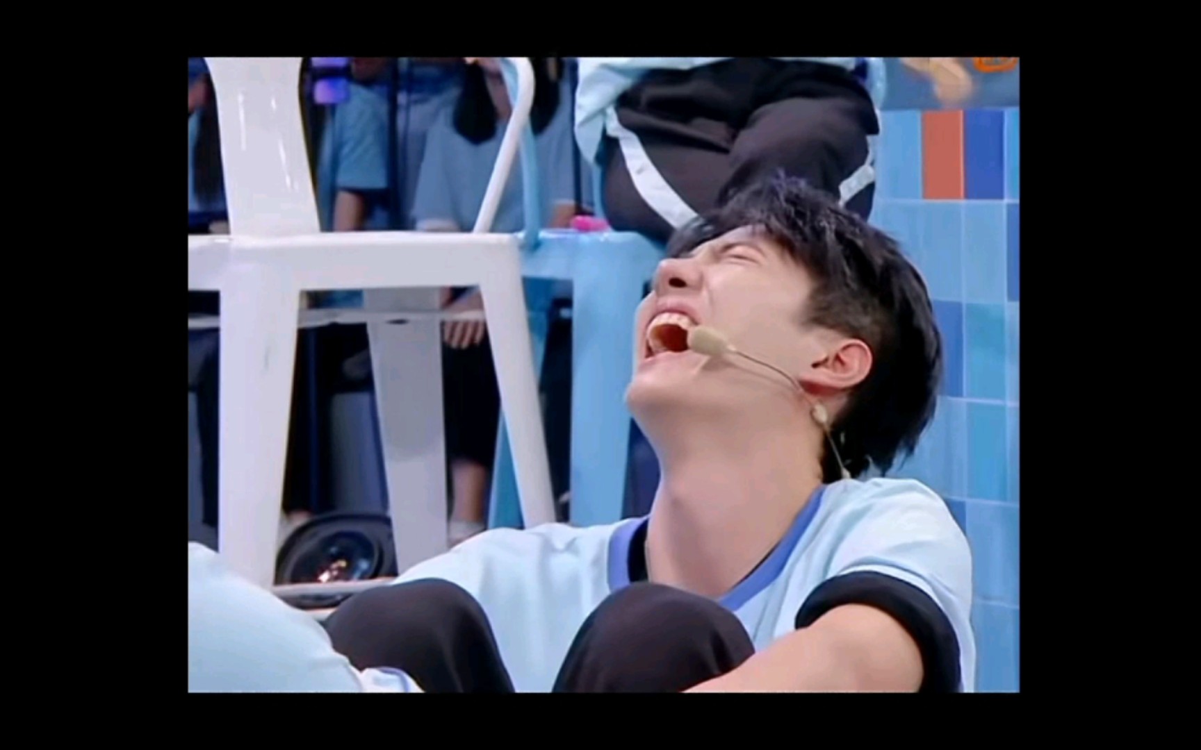 王一博搞笑瞬间