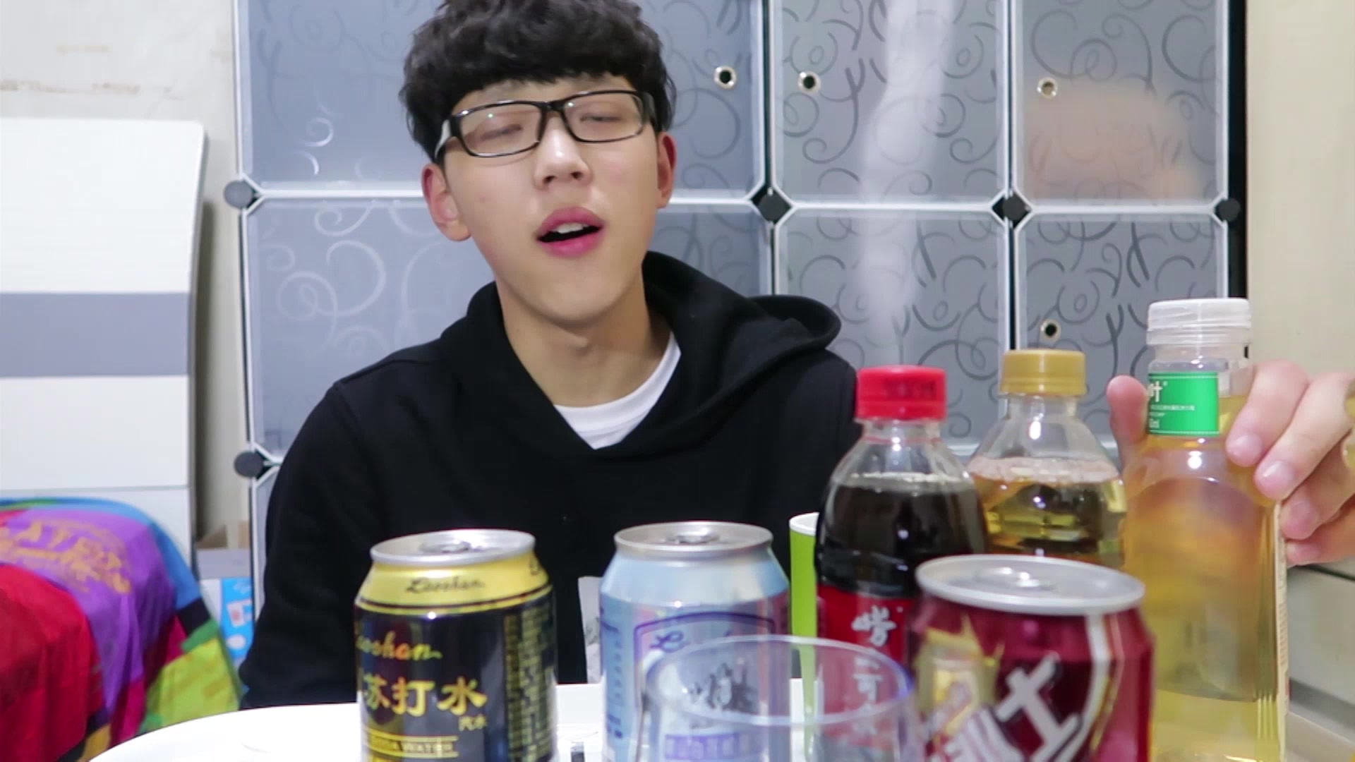 【贤宝宝】=最难喝饮料混合=这都提莫的什么