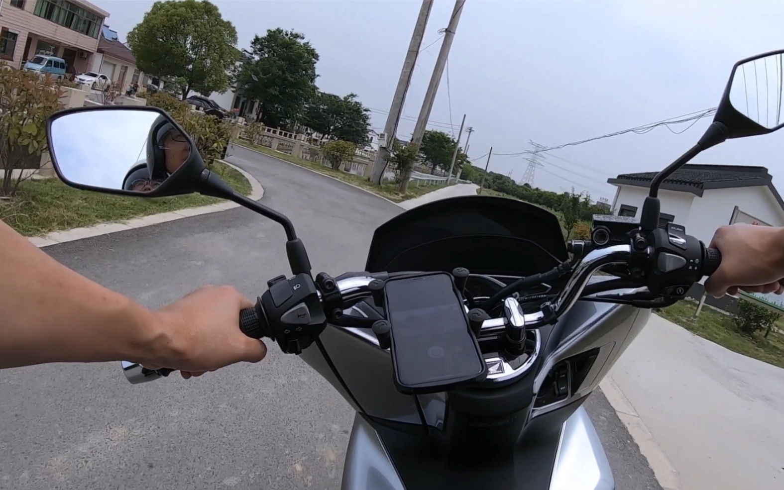 Honda PCX150 日常骑行最好开的小排量绵羊没有之一gopro 7black拍摄哔哩哔哩bilibili