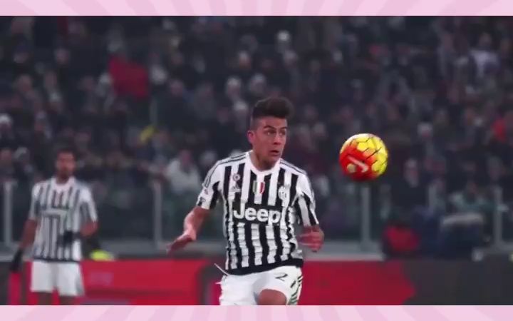 迪巴拉手臂上的纹身