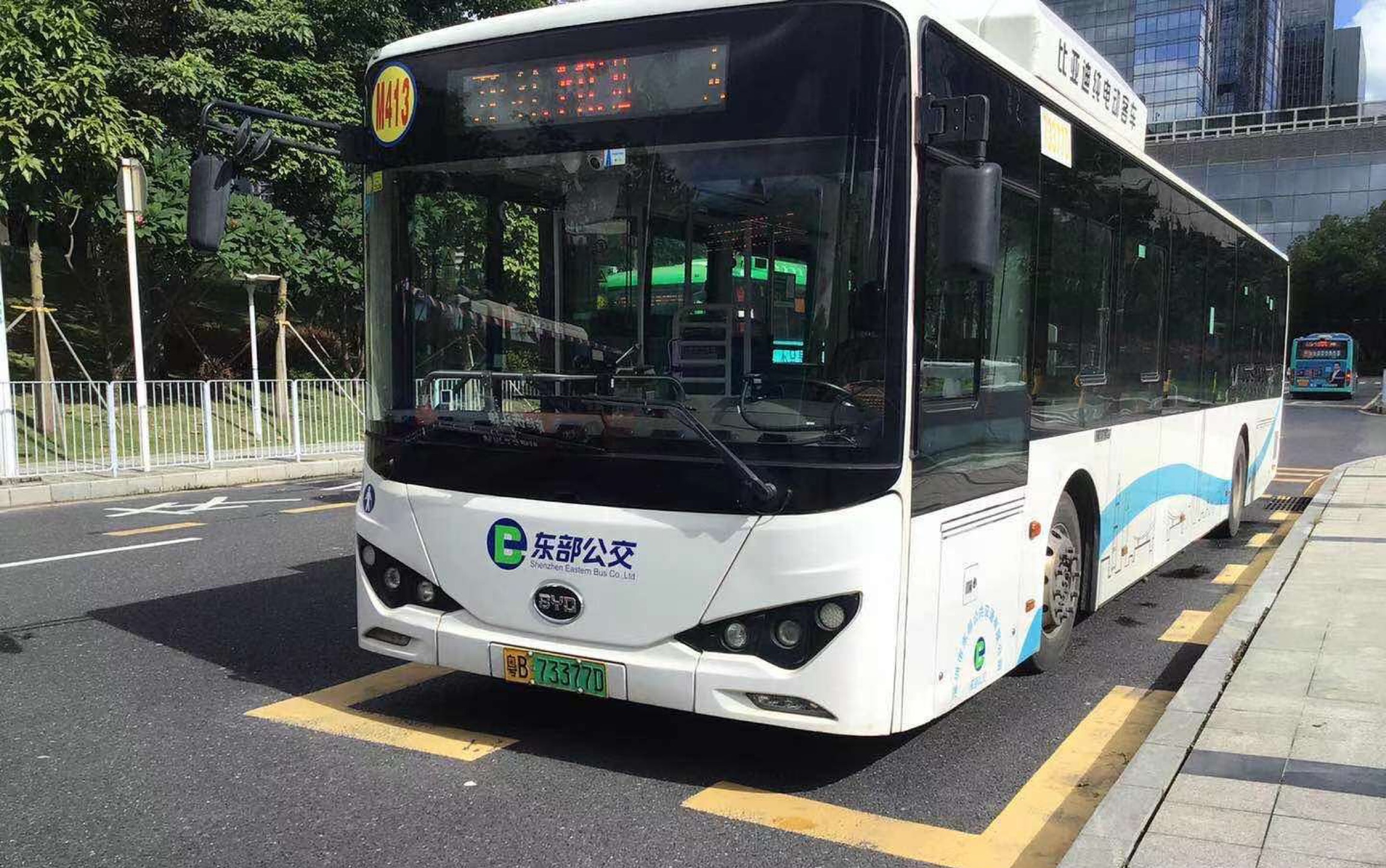 深圳m413路运行视频