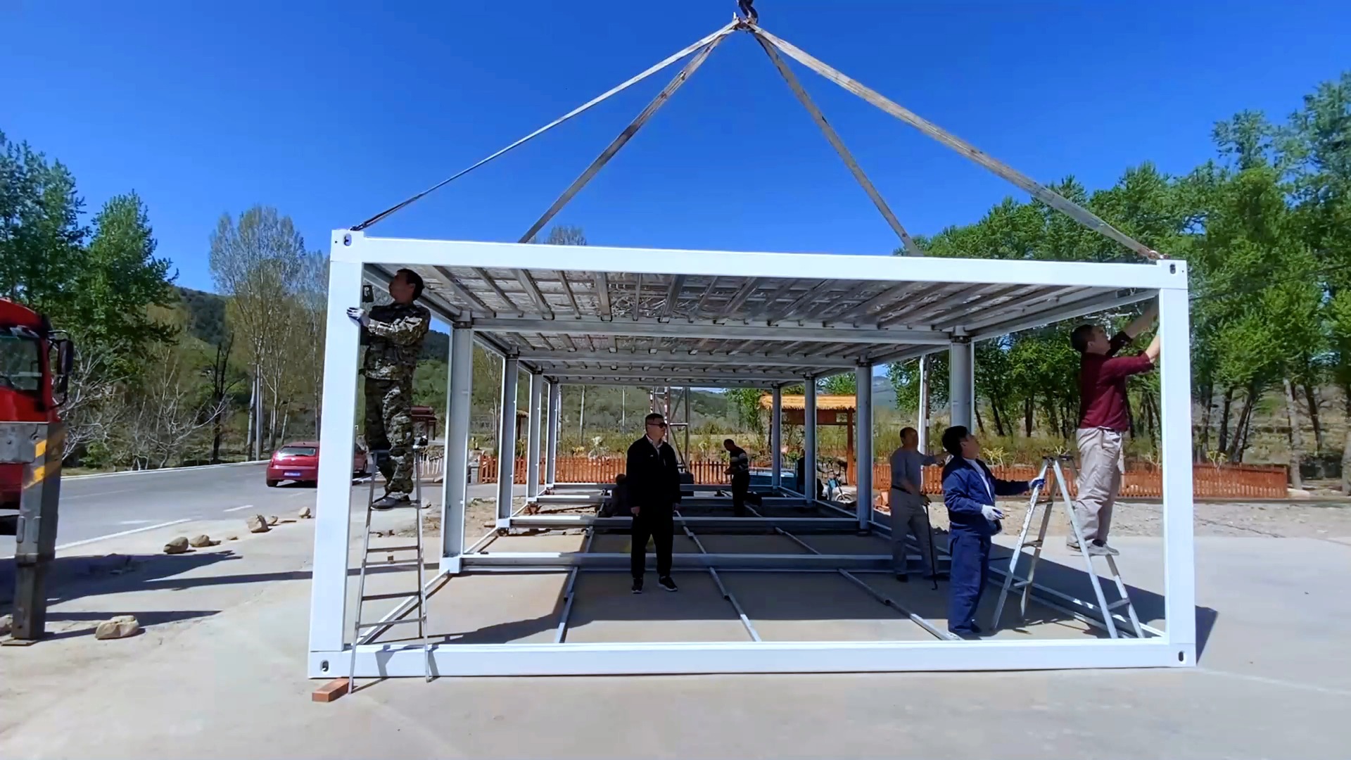 涉县西鹿头打包箱房安装 涉县西鹿头集成房屋,门面房,车库安装