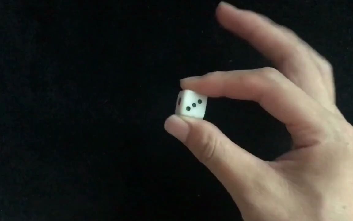 色子魔术教学,瞬息万变的色子变幻!必学手法系列