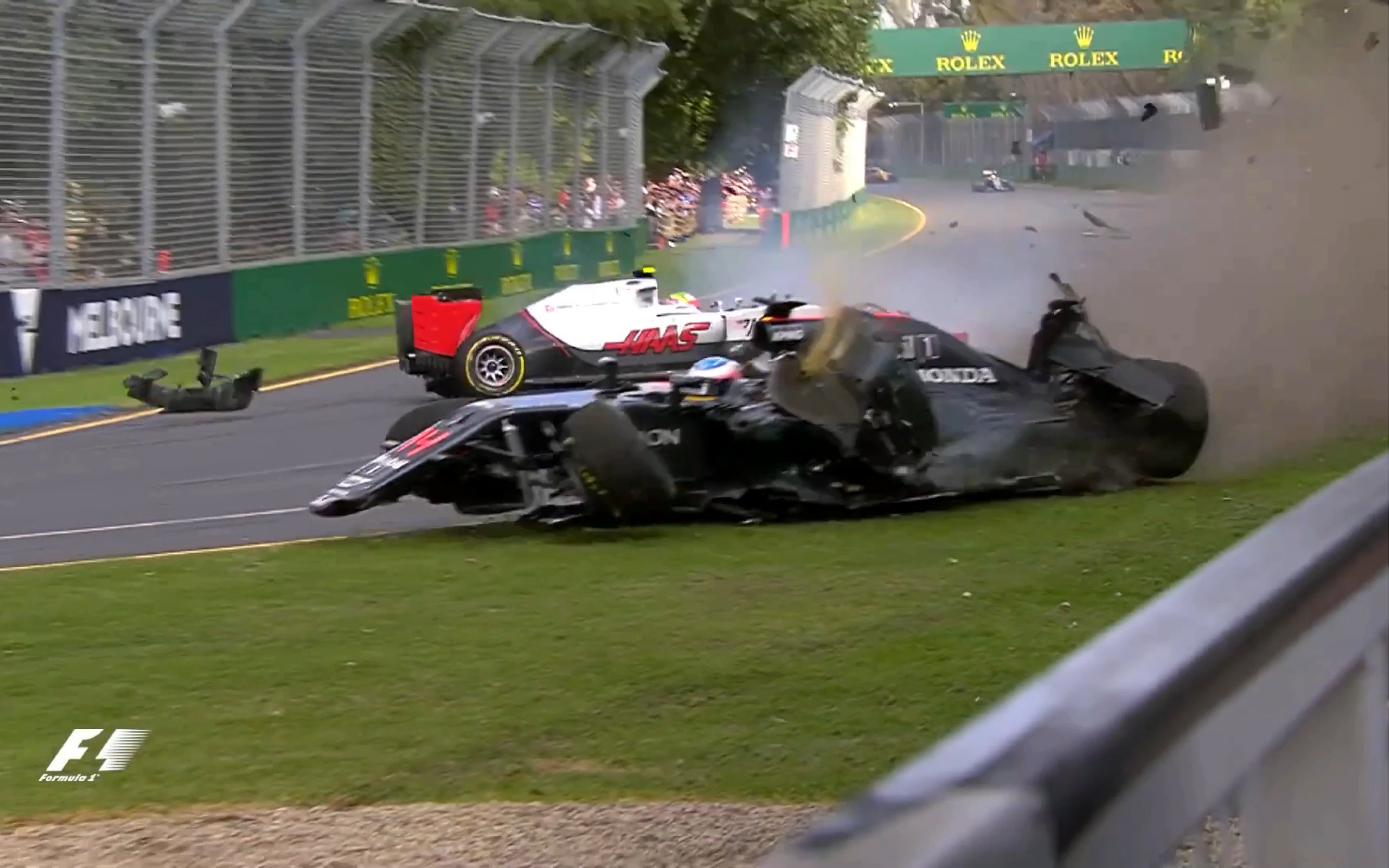 「cars crash out」现代f1撞车事故top10!