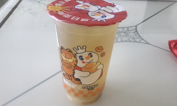 蜜雪冰城新品糯香桂花茶!大杯5r