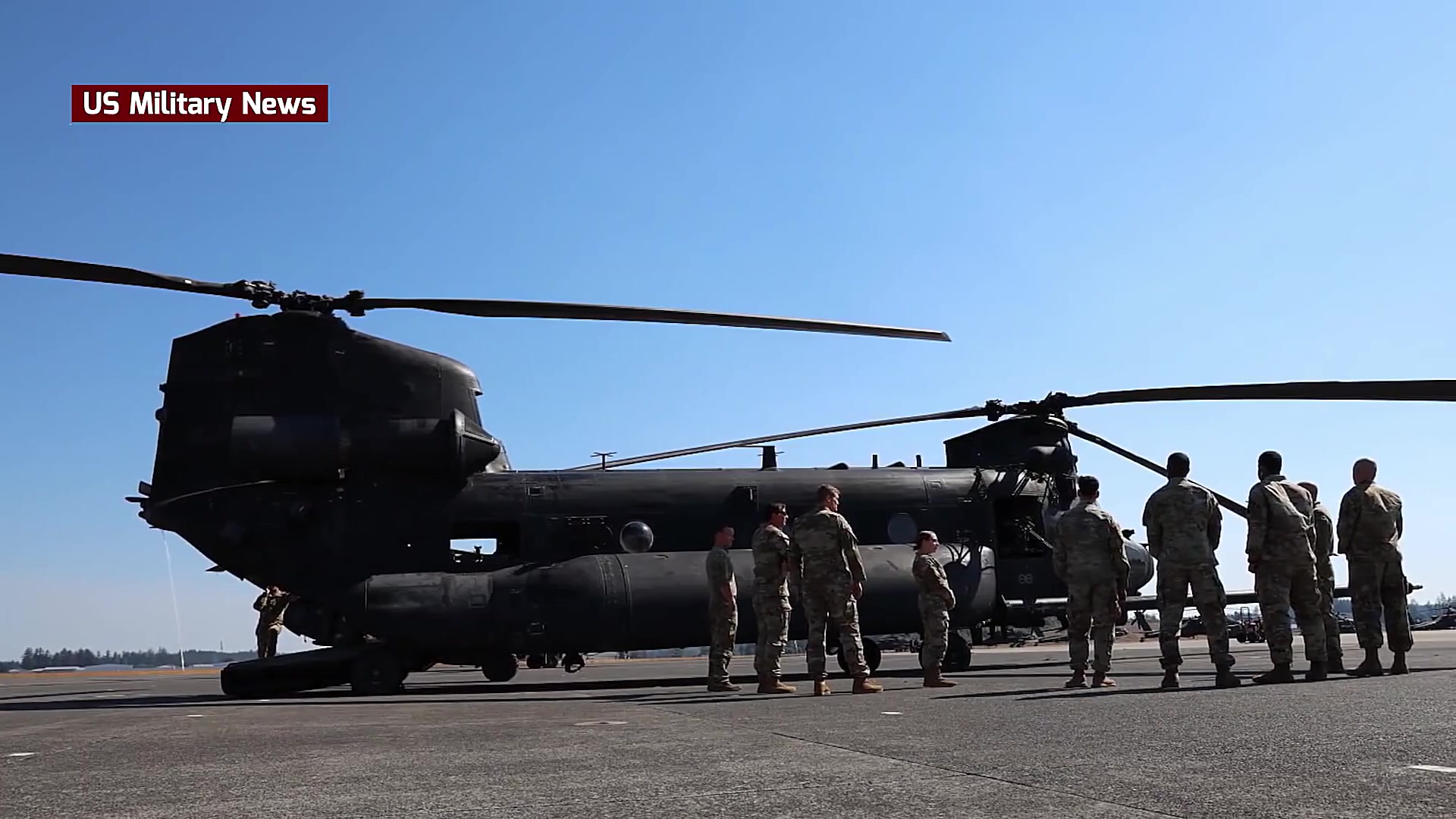 高清实拍美军新型mh-47g直升机飞行视频!