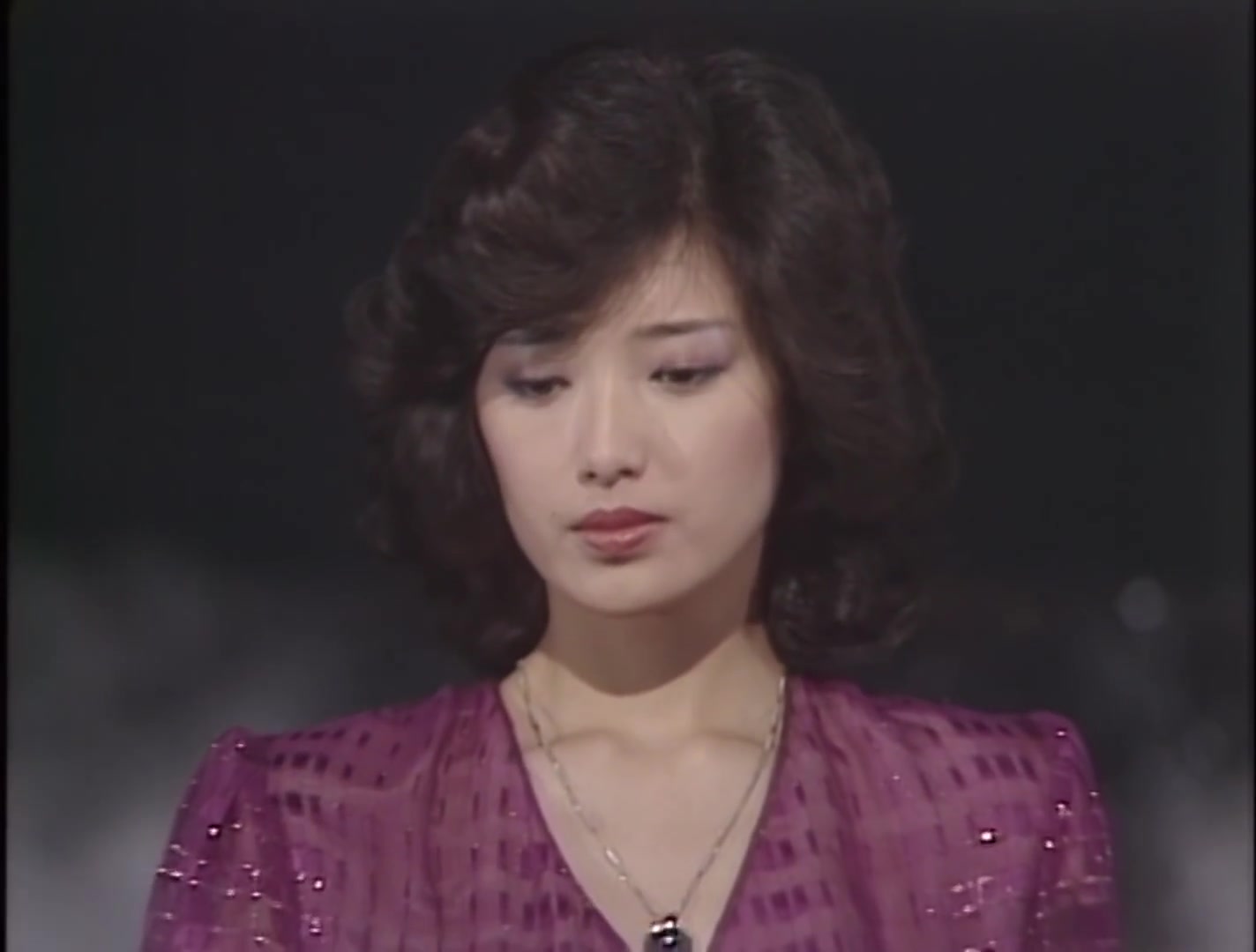 [图]【从传说到神话】山口百恵 - さよならの向う側 1980