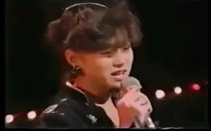 Скачать видео: 【中森明菜】早期名曲 北ウイング（歌謡ドッキリ大放送！！ 1984）