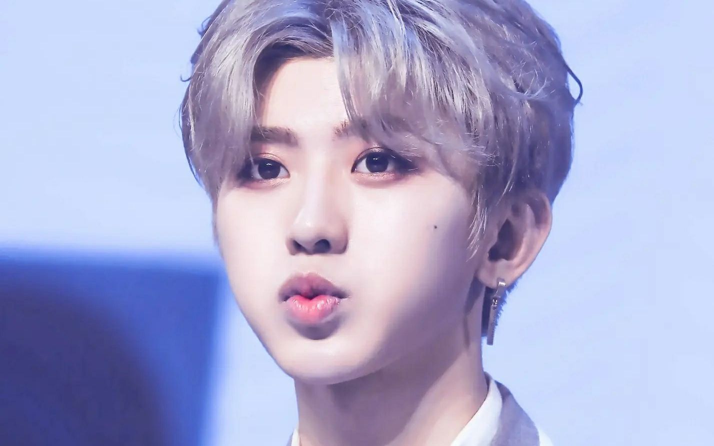 小黑子竟然黑蔡徐坤黑出感情了!