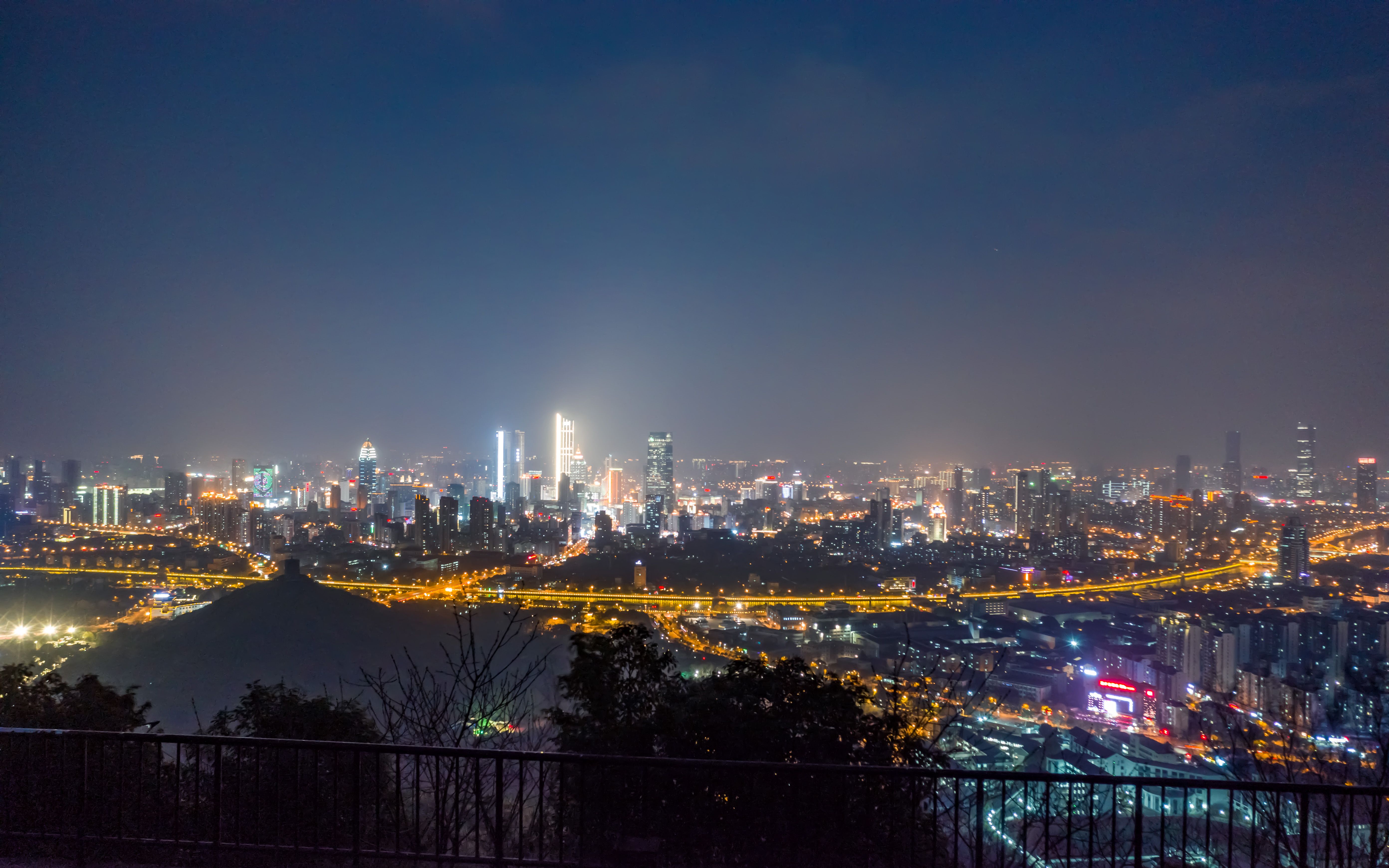 惠山山顶图片