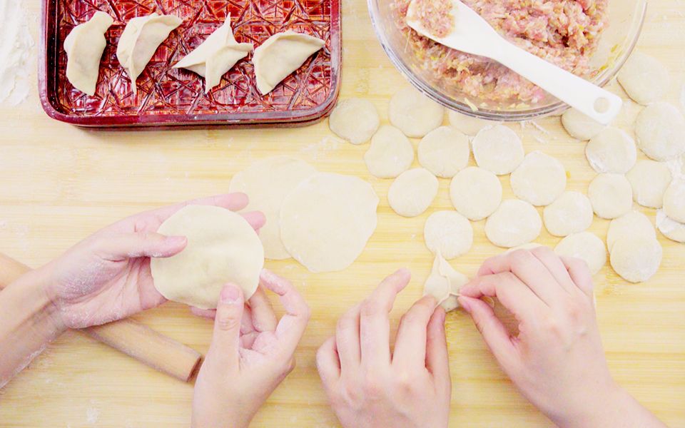 厨房小白教你包饺子,各种包饺子花样让你眼花!【魔力美食】